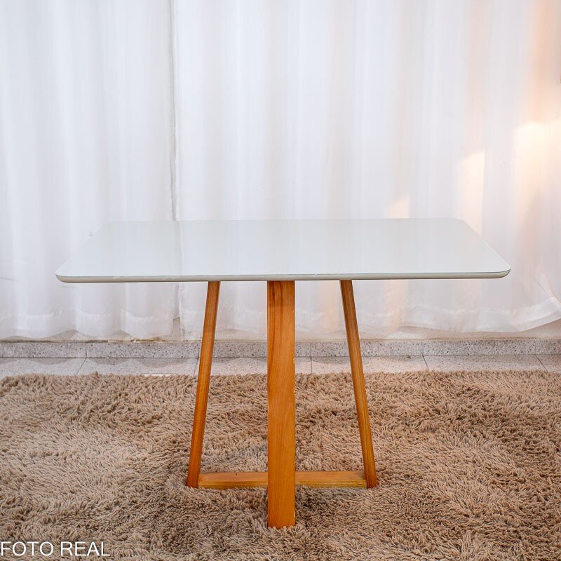 Mesa de Jantar Bali 120×80 Vidro Off/Base Madeira + 4 Cad. Atlanta Linho Bege Cru Madeira Minas Plac - Entregue Montada - Imagem 10