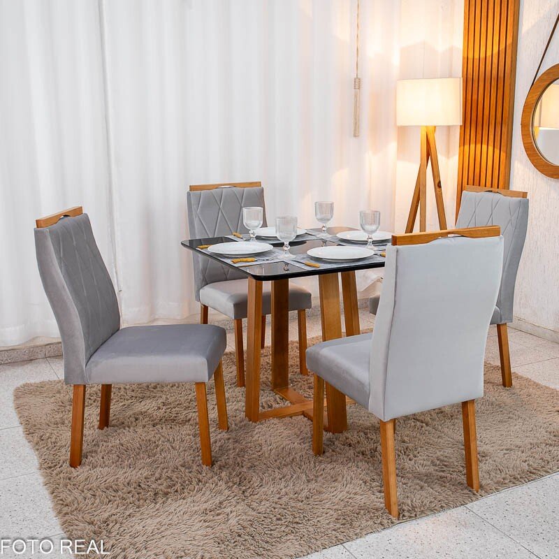 Mesa de Jantar Pedro 90×90 Vidro Preto/Base Madeira + 4 Cad. Lisboa Veludo Prata 514 Madeira Entregue Montada - Art Assento