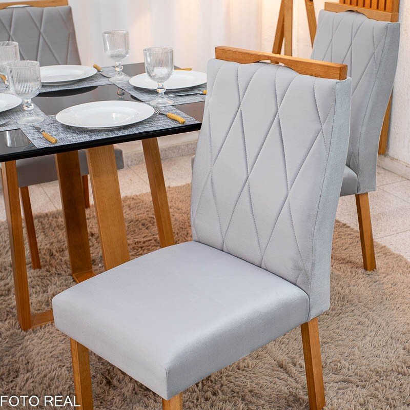 Mesa de Jantar Pedro 90×90 Vidro Preto/Base Madeira + 4 Cad. Lisboa Veludo Prata 514 Madeira Entregue Montada - Art Assento - Imagem 5